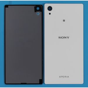 Sony Xperia (E2363-E2306-E2303) M4 Aqua Arka Pil Kapağı-Beyaz